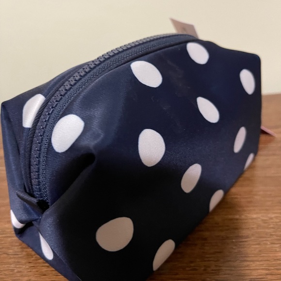 Kate spade Everything Puffy Sunshine Dot Medium Cosmetic Case - Picture 3 of 11